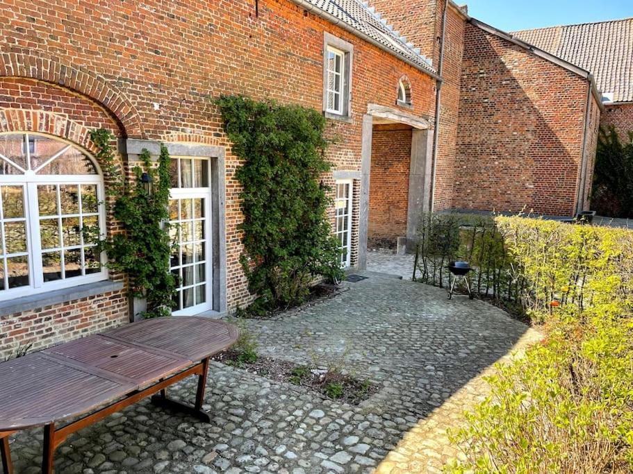 Le Cottage - Maison De 6 A 8 Personnes - La Ferme Du Try Frasnes-lez-Gosselies Exterior photo